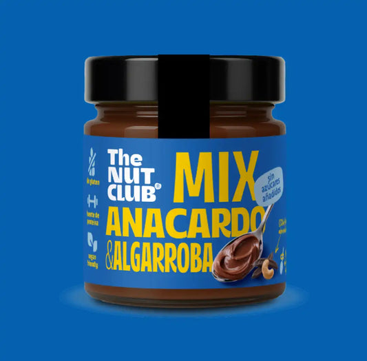 Crema de anacardo y algarroba